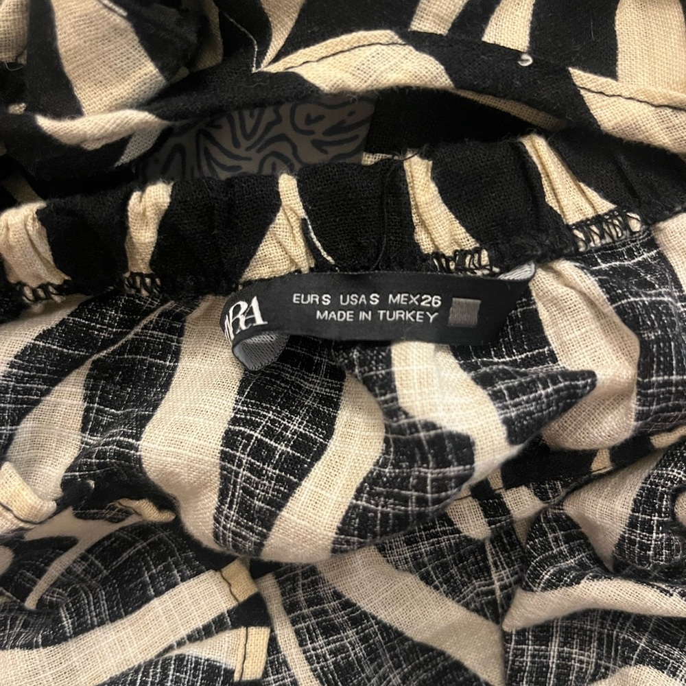 Zebra Print Ruffle Top - Picture 2 of 2